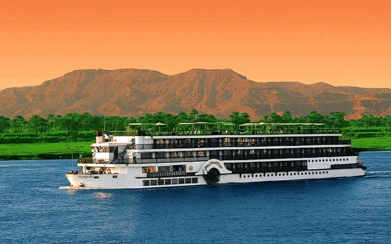MS Nile Dolphin Nile cruise